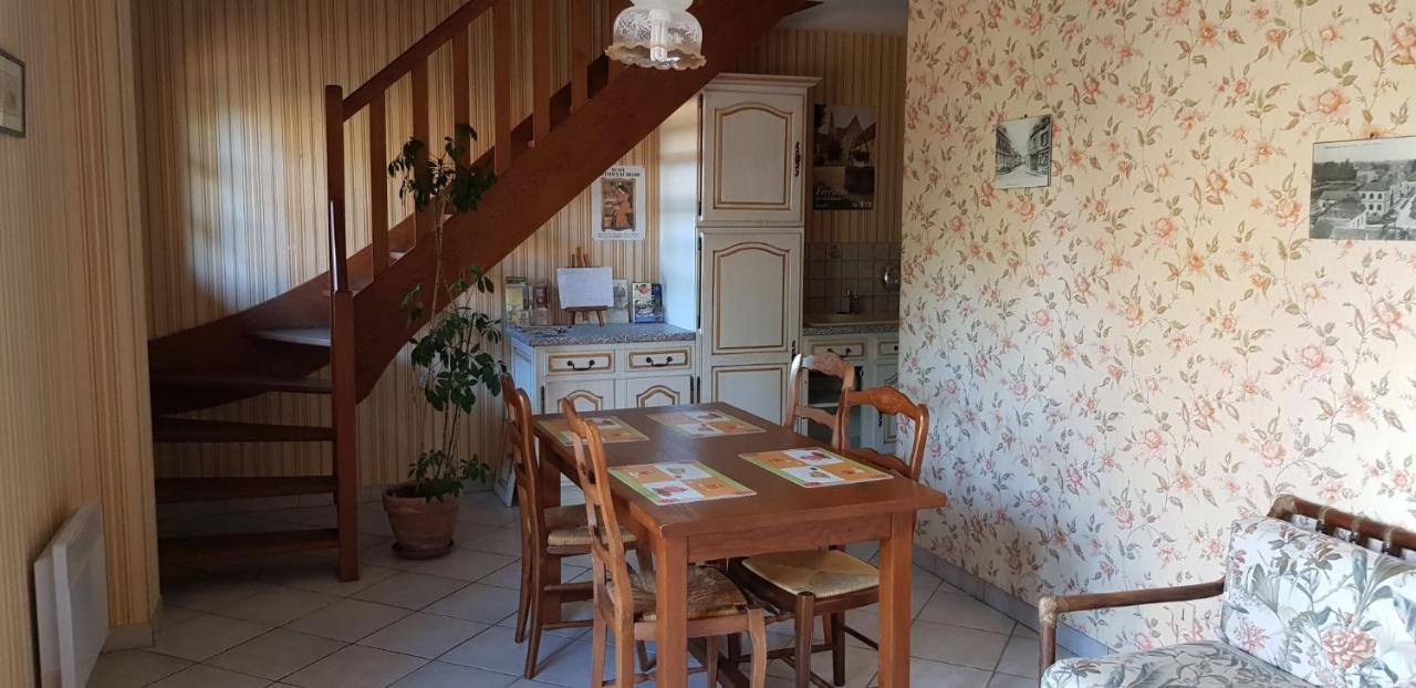 Les Brulis Chambre D'Hotes Châtillon-sur-Loire Exteriör bild